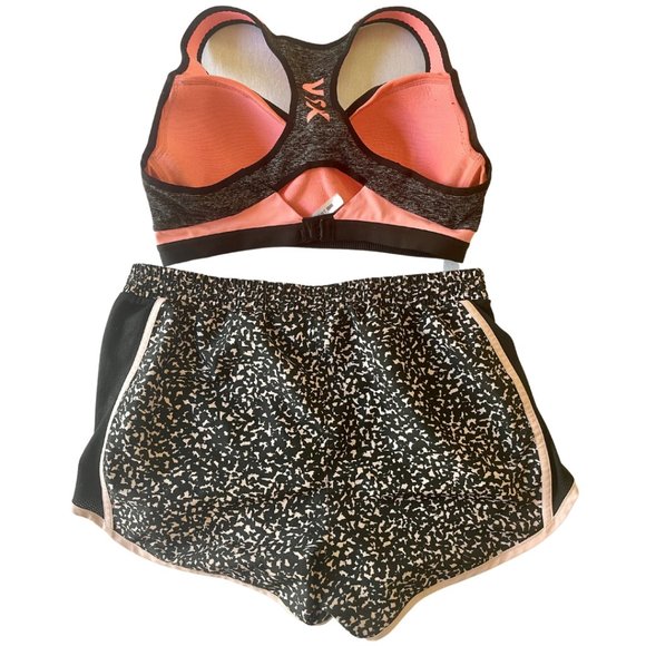 Athleisure Workout Sports Bra and Shorts Combo Women's Size M/L - Picture 2 of 3